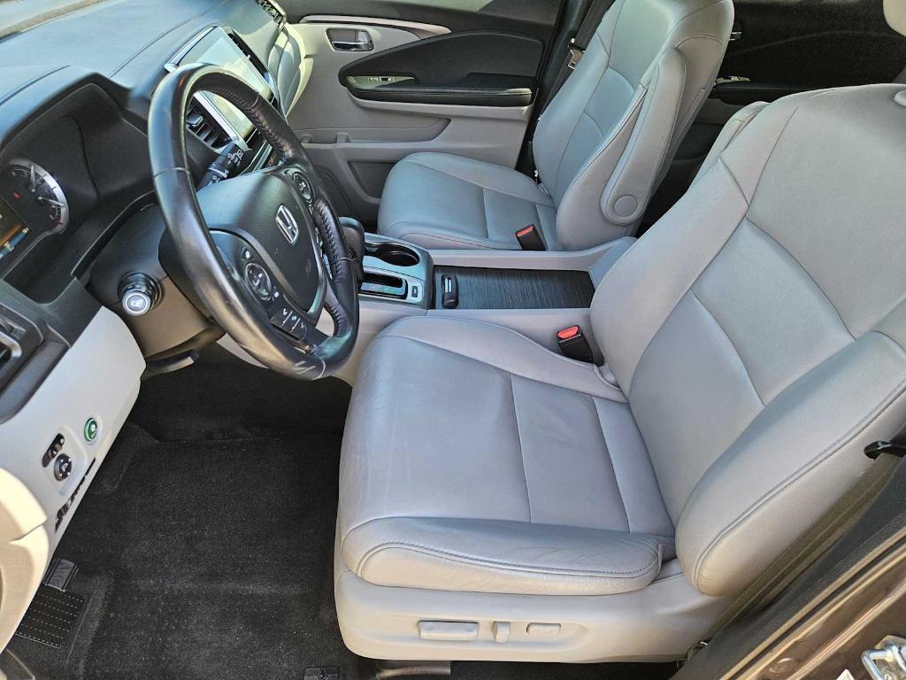 used 2018 Honda Pilot car, priced at $23,111