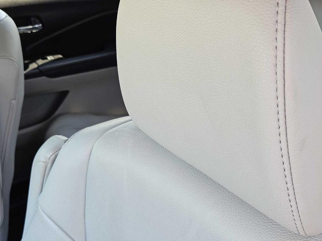 used 2018 Honda Pilot car, priced at $23,111
