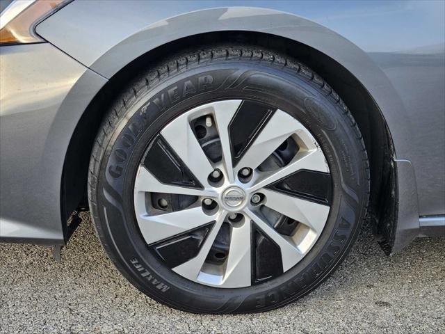 used 2021 Nissan Altima car, priced at $13,765