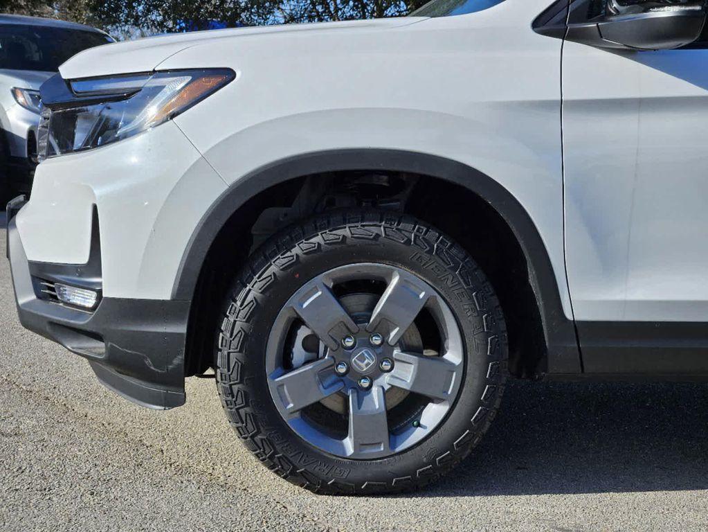 new 2025 Honda Ridgeline car, priced at $47,480