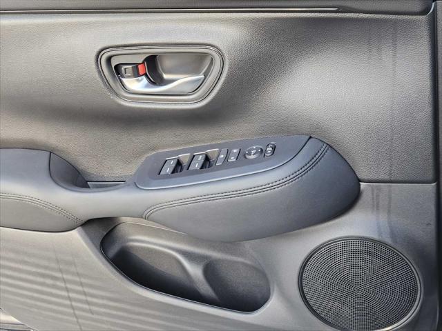 new 2025 Honda HR-V car, priced at $28,295