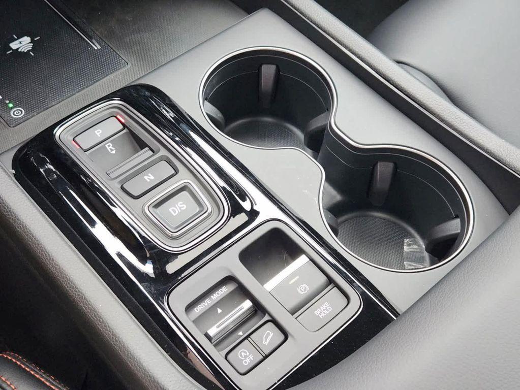 new 2025 Honda Pilot car, priced at $51,350