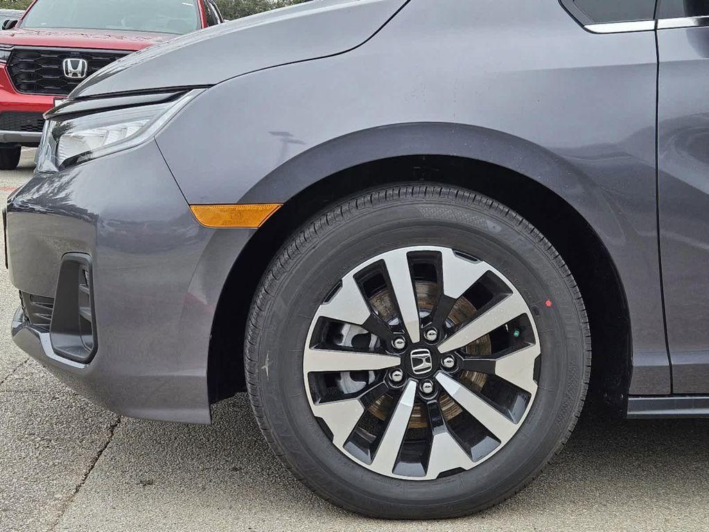 new 2026 Honda Odyssey car, priced at $44,290
