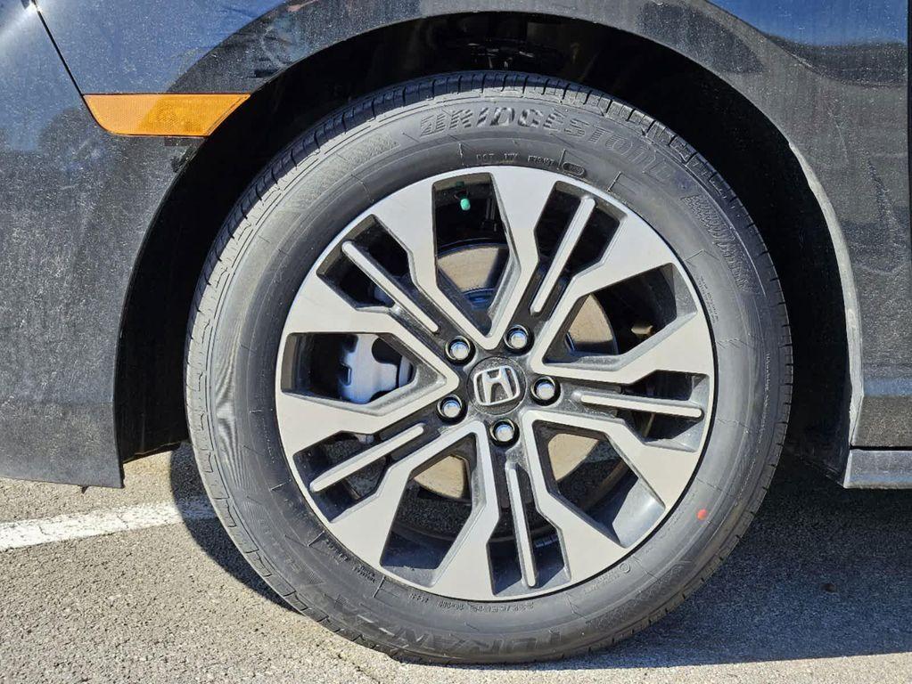 new 2026 Honda Odyssey car, priced at $53,190