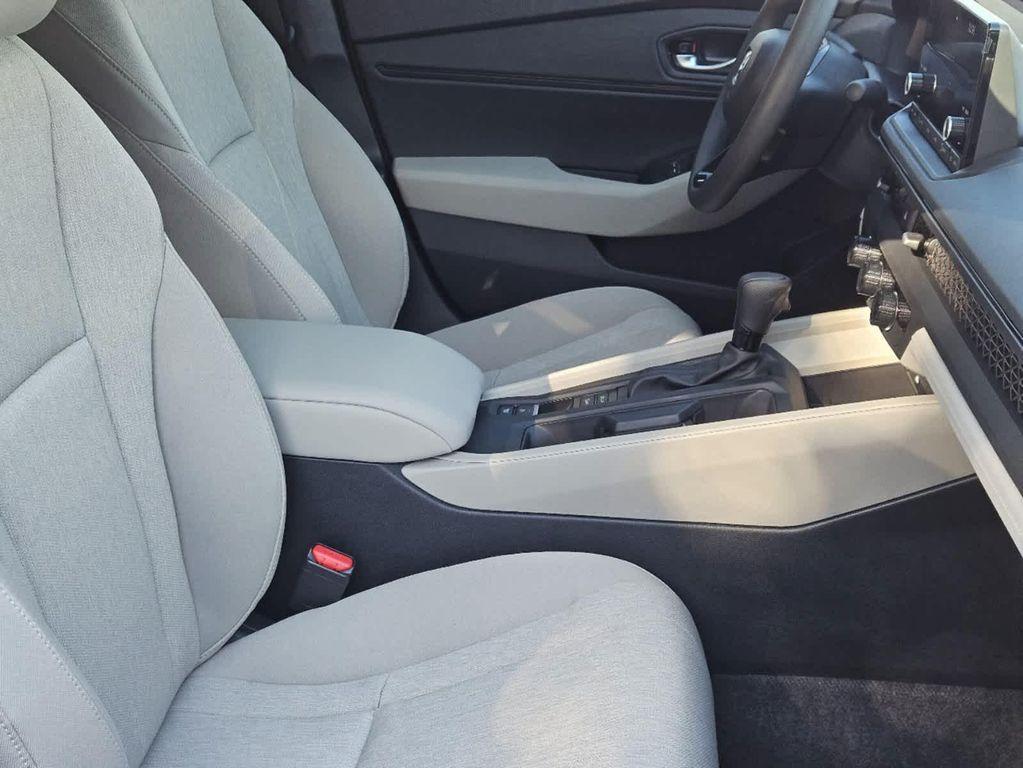 new 2025 Honda Accord car, priced at $32,165