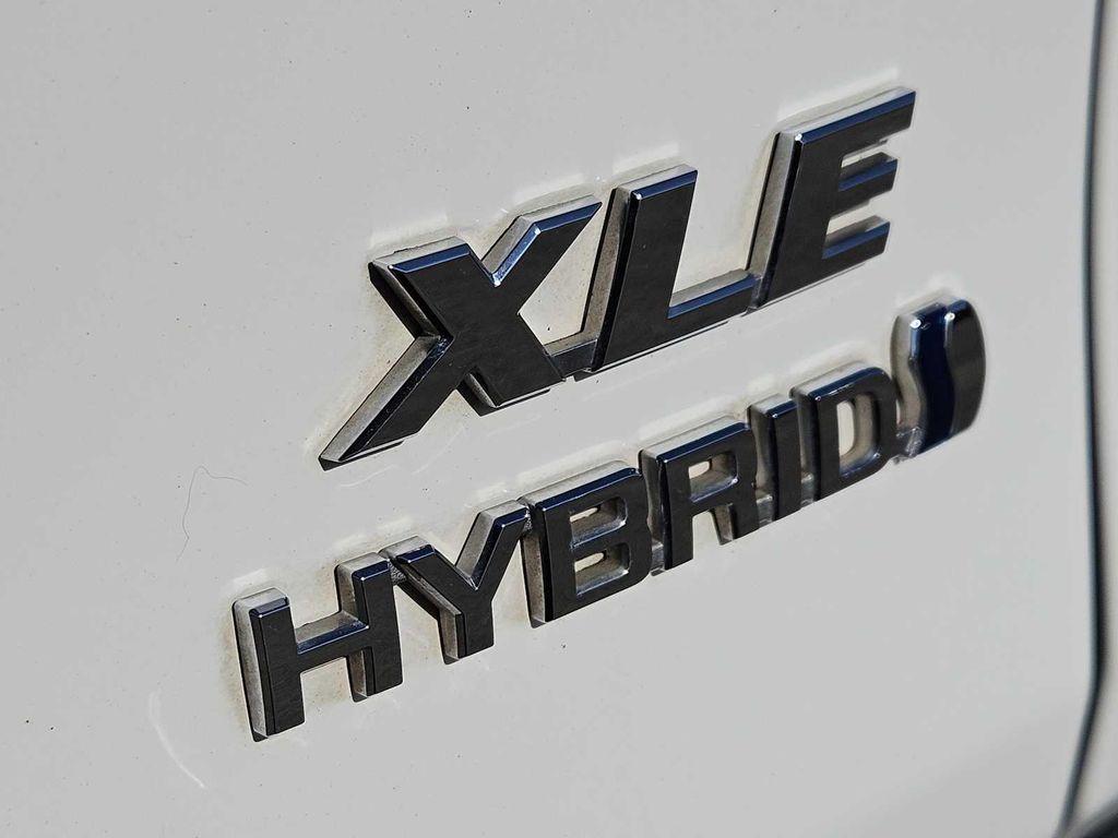 used 2021 Toyota RAV4 Hybrid car, priced at $26,661