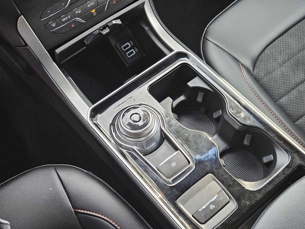 used 2020 Ford Edge car, priced at $18,032