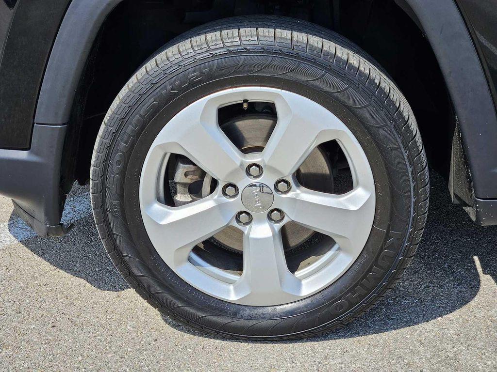 used 2019 Jeep Compass car, priced at $14,271