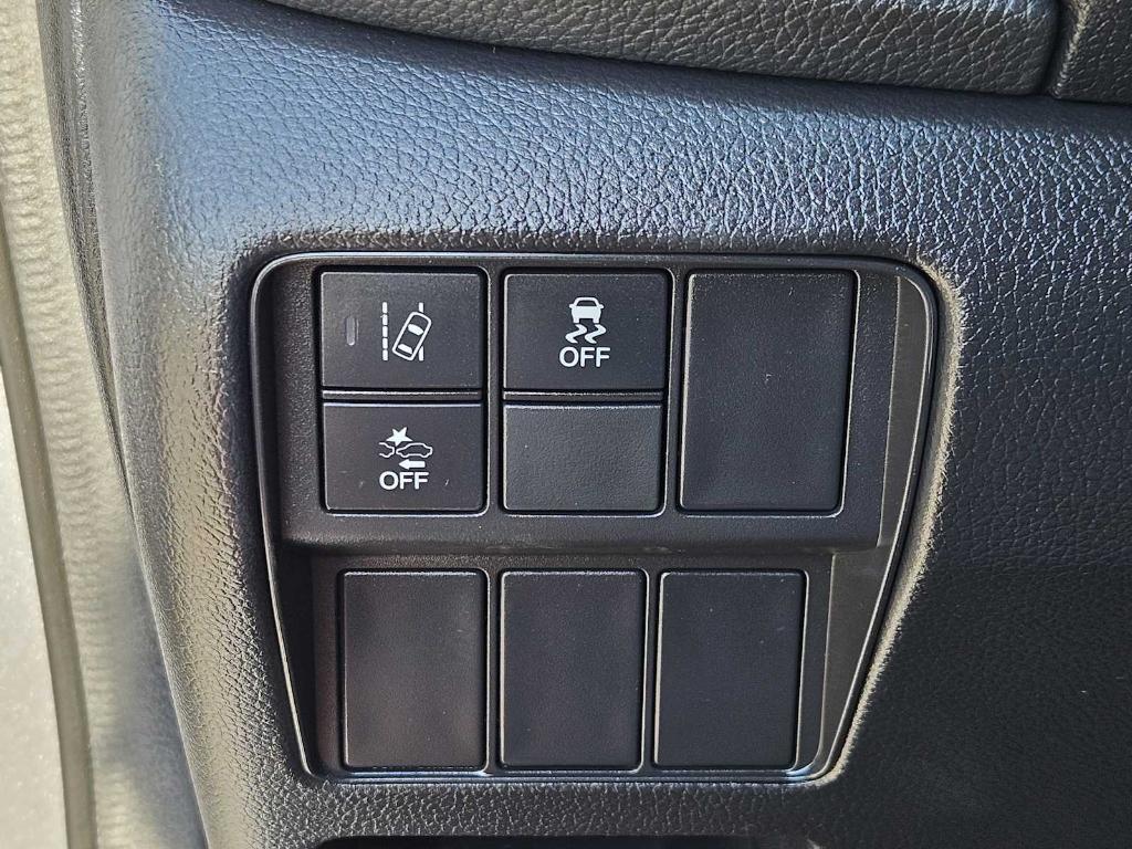 used 2018 Honda CR-V car, priced at $21,727