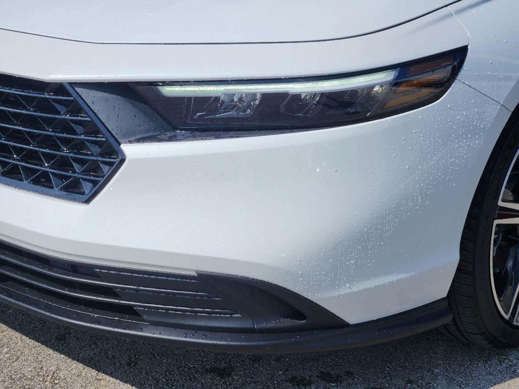 new 2025 Honda Accord Hybrid car, priced at $35,260