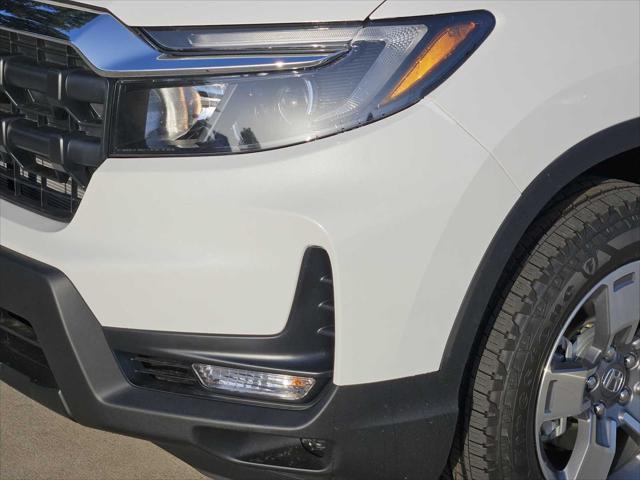 new 2025 Honda Ridgeline car, priced at $47,385