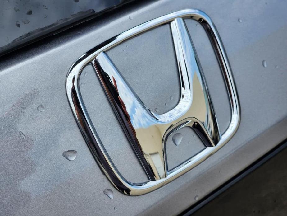 new 2025 Honda Pilot car, priced at $47,245