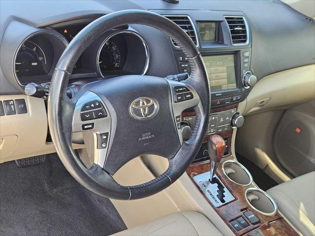 used 2012 Toyota Highlander Hybrid car, priced at $12,756
