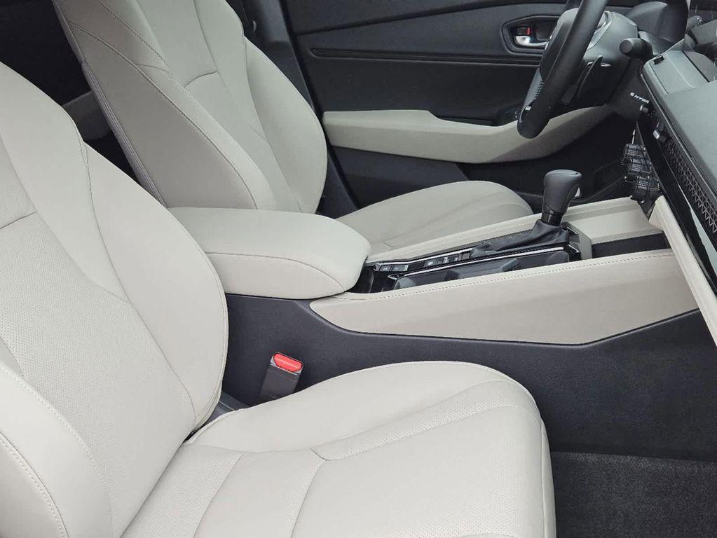 new 2025 Honda Accord Hybrid car, priced at $36,590