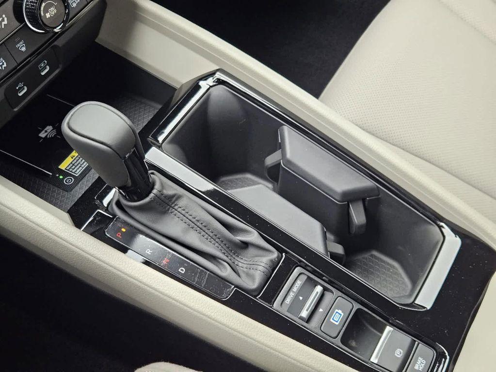 new 2025 Honda Accord Hybrid car, priced at $36,590