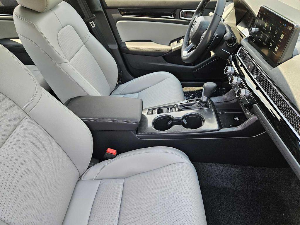 new 2026 Honda Civic Hybrid car, priced at $33,490