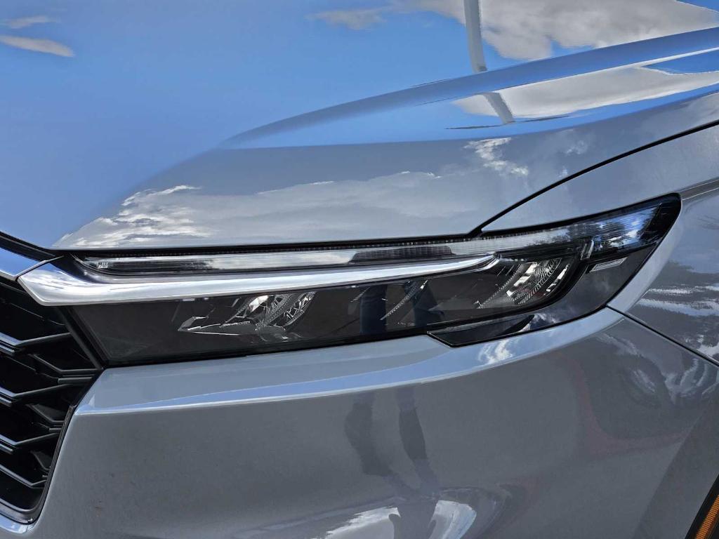 used 2025 Honda CR-V car, priced at $30,354