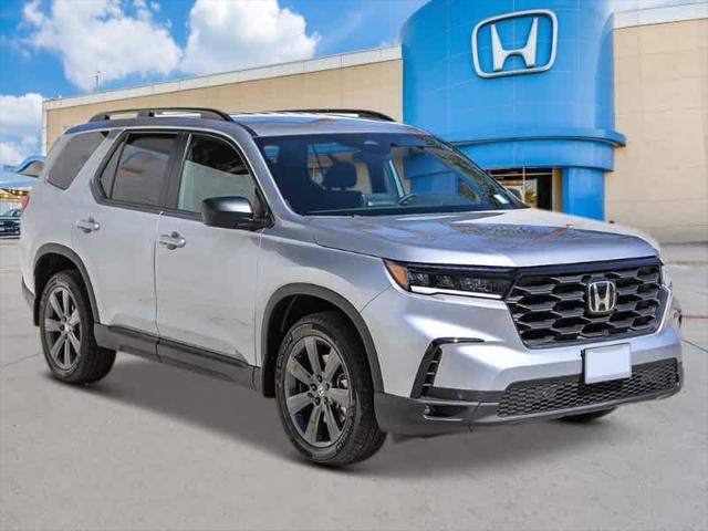 new 2025 Honda Pilot car, priced at $41,650