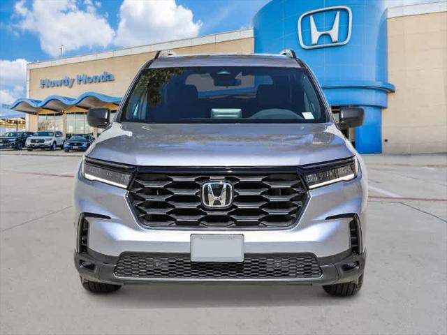 new 2025 Honda Pilot car, priced at $41,650