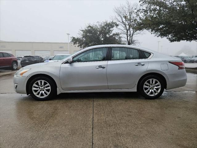 used 2014 Nissan Altima car, priced at $10,631