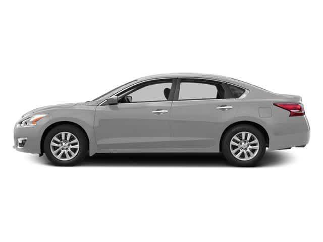 used 2014 Nissan Altima car, priced at $10,762