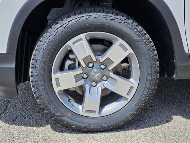 new 2025 Honda Ridgeline car, priced at $45,135