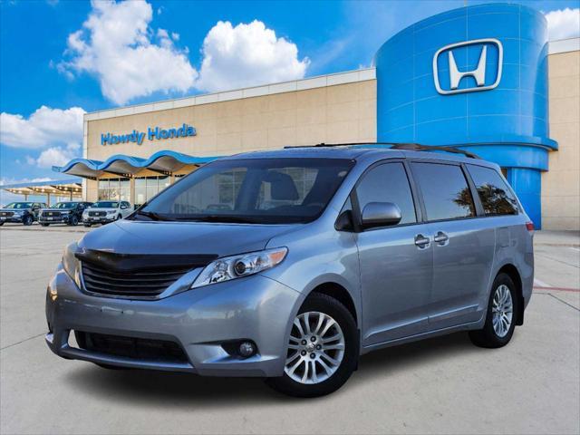 used 2013 Toyota Sienna car, priced at $9,367