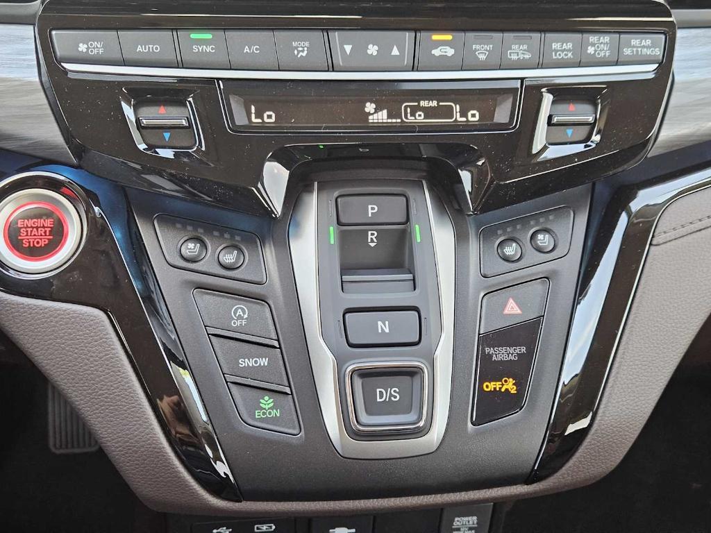 new 2025 Honda Odyssey car, priced at $53,085