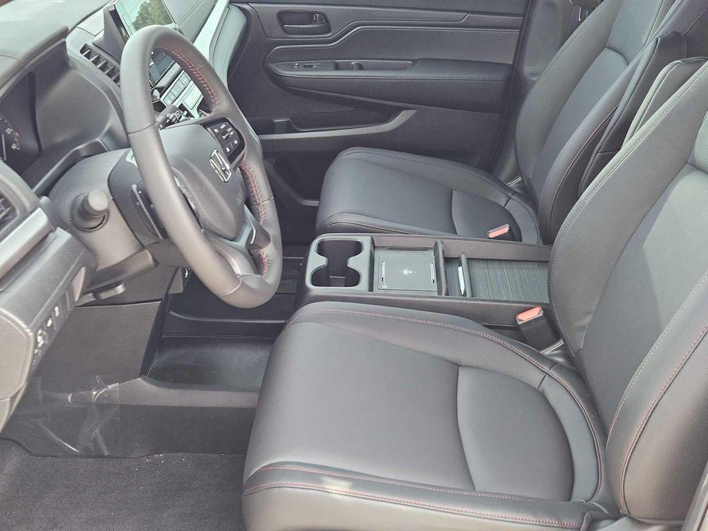 new 2025 Honda Odyssey car, priced at $45,275
