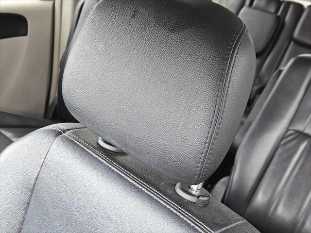 used 2014 Chrysler Town & Country car, priced at $9,660
