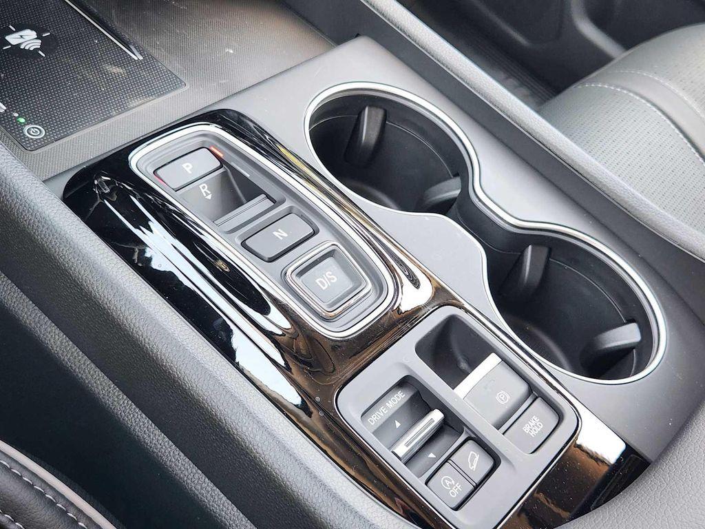 new 2025 Honda Pilot car, priced at $55,760