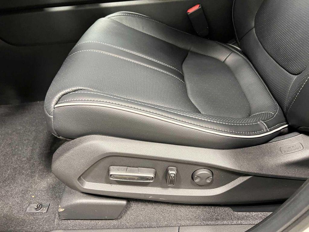 new 2025 Honda Pilot car, priced at $55,760