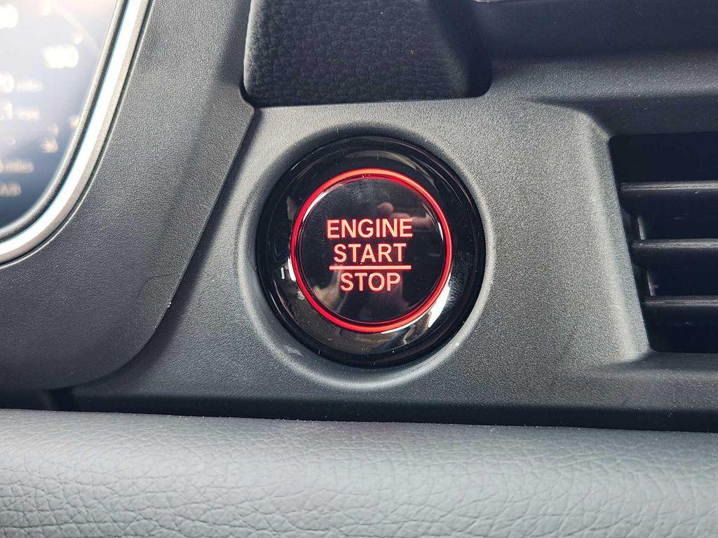 new 2025 Honda Pilot car, priced at $55,760