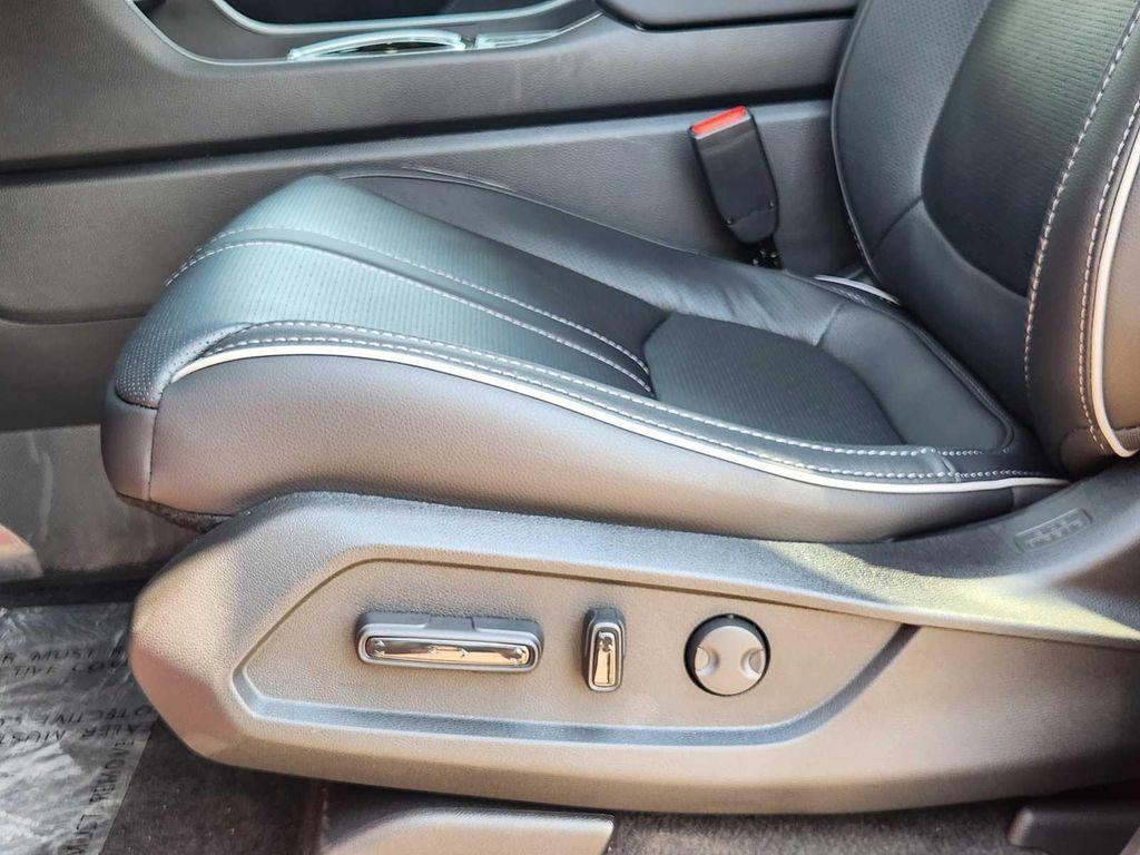 new 2025 Honda Pilot car, priced at $55,760