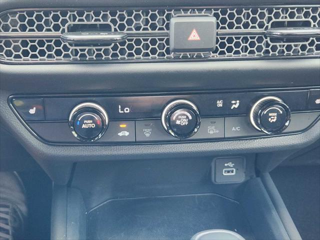 used 2025 Honda HR-V car, priced at $27,659