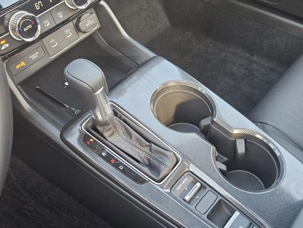 used 2025 Honda Civic Hybrid car, priced at $30,883