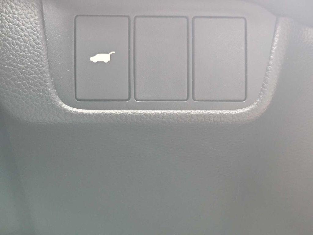 new 2026 Honda CR-V Hybrid car, priced at $41,675