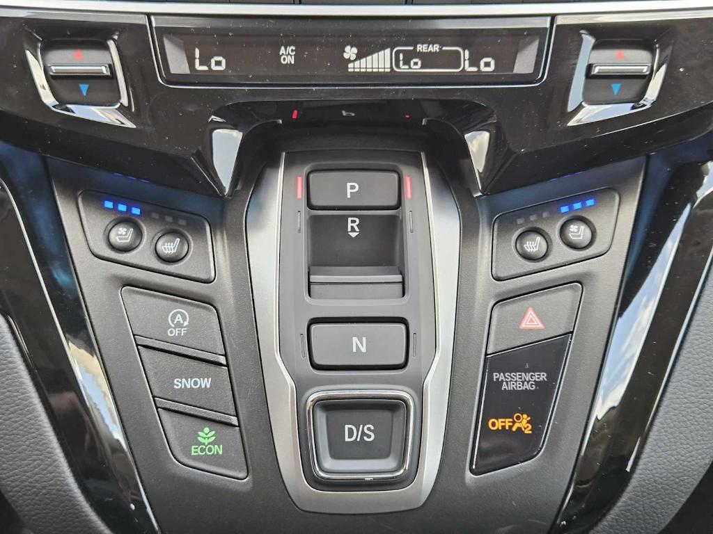 new 2025 Honda Odyssey car, priced at $53,765