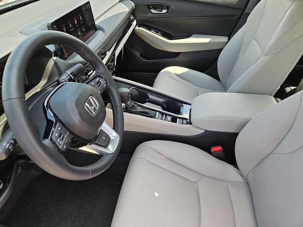 used 2025 Honda Accord Hybrid car, priced at $34,617