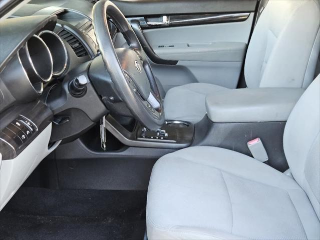 used 2013 Kia Sorento car, priced at $5,499