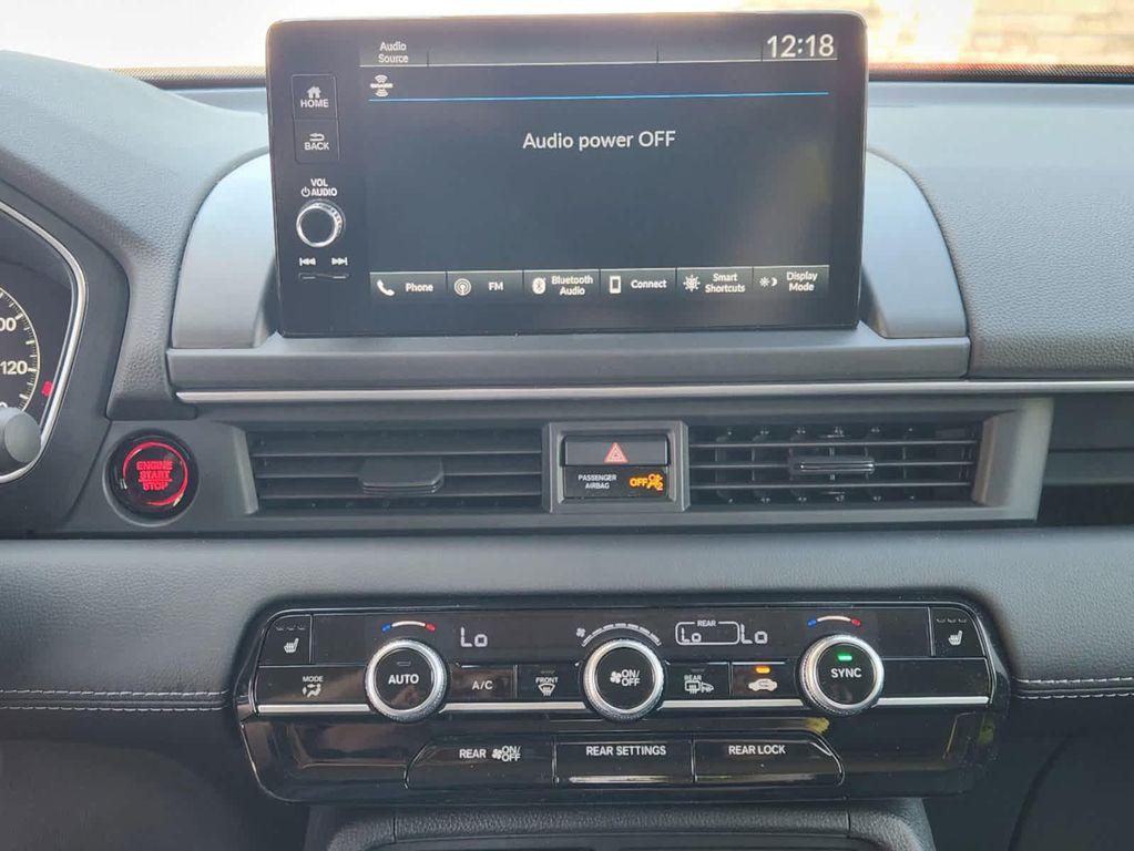 new 2025 Honda Pilot car, priced at $44,995