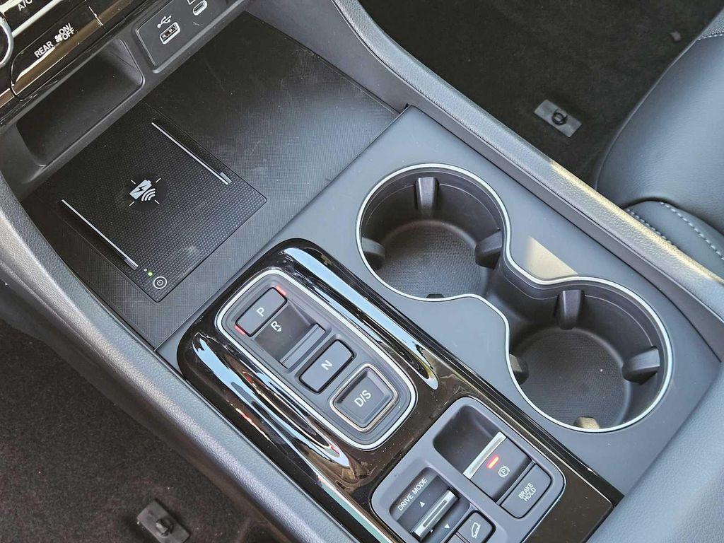 new 2025 Honda Pilot car, priced at $48,280