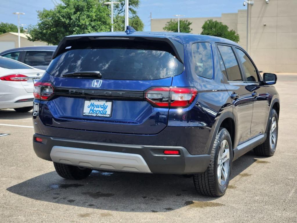 new 2025 Honda Pilot car, priced at $44,895