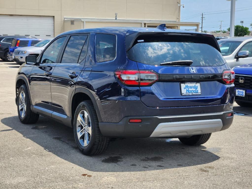 new 2025 Honda Pilot car, priced at $44,895