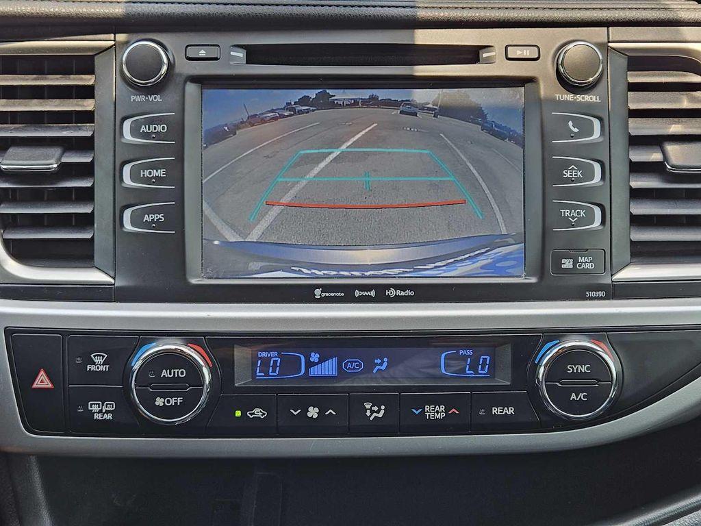 used 2019 Toyota Highlander car, priced at $21,700