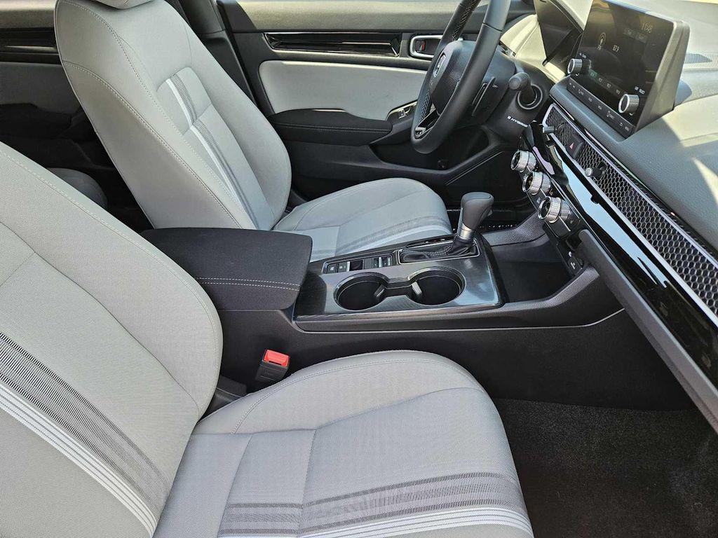 new 2026 Honda Civic Hybrid car, priced at $30,900