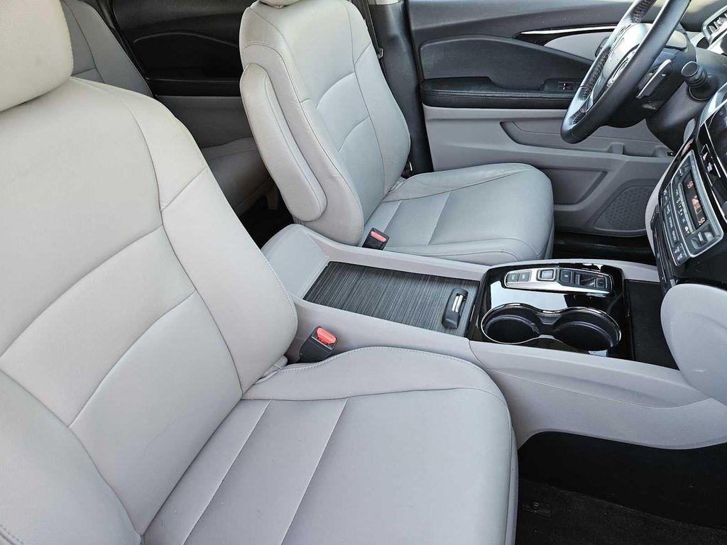 used 2016 Honda Pilot car, priced at $15,968