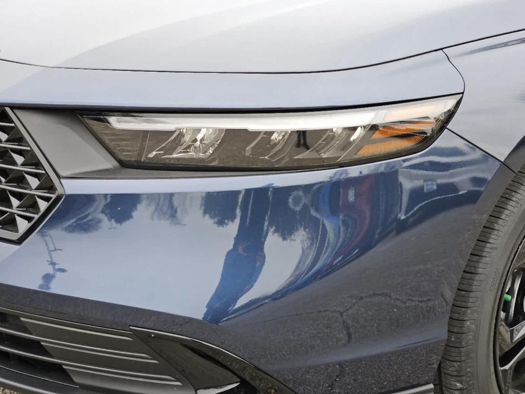 new 2025 Honda Accord car, priced at $31,710
