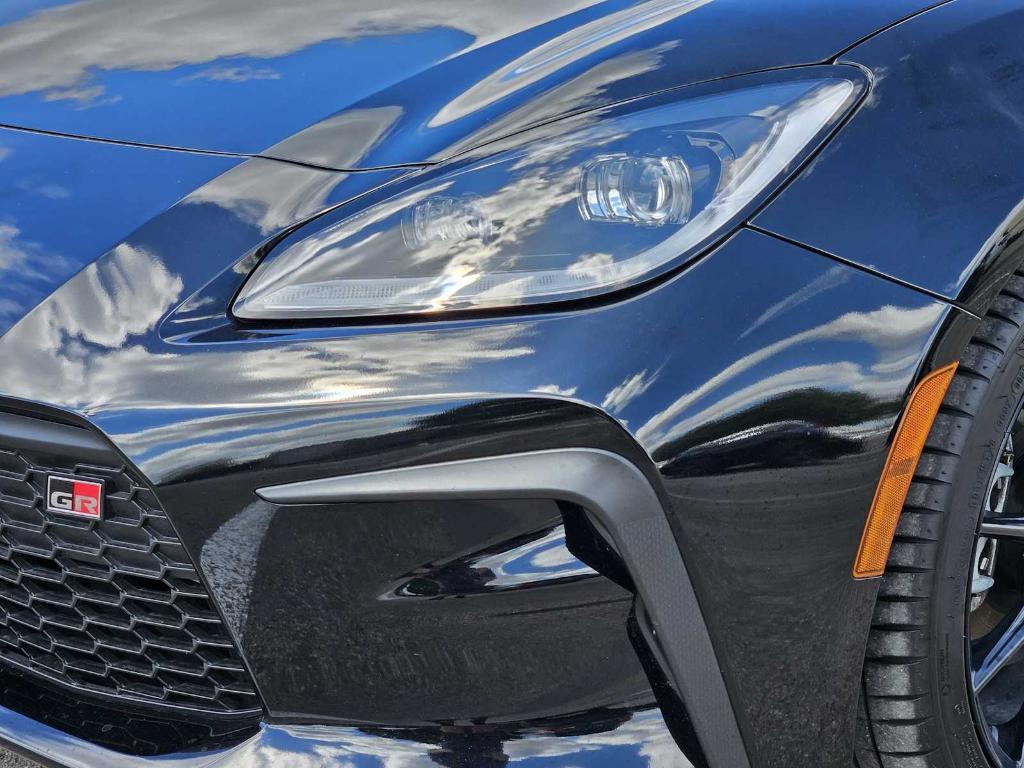 used 2023 Toyota GR86 car, priced at $30,670