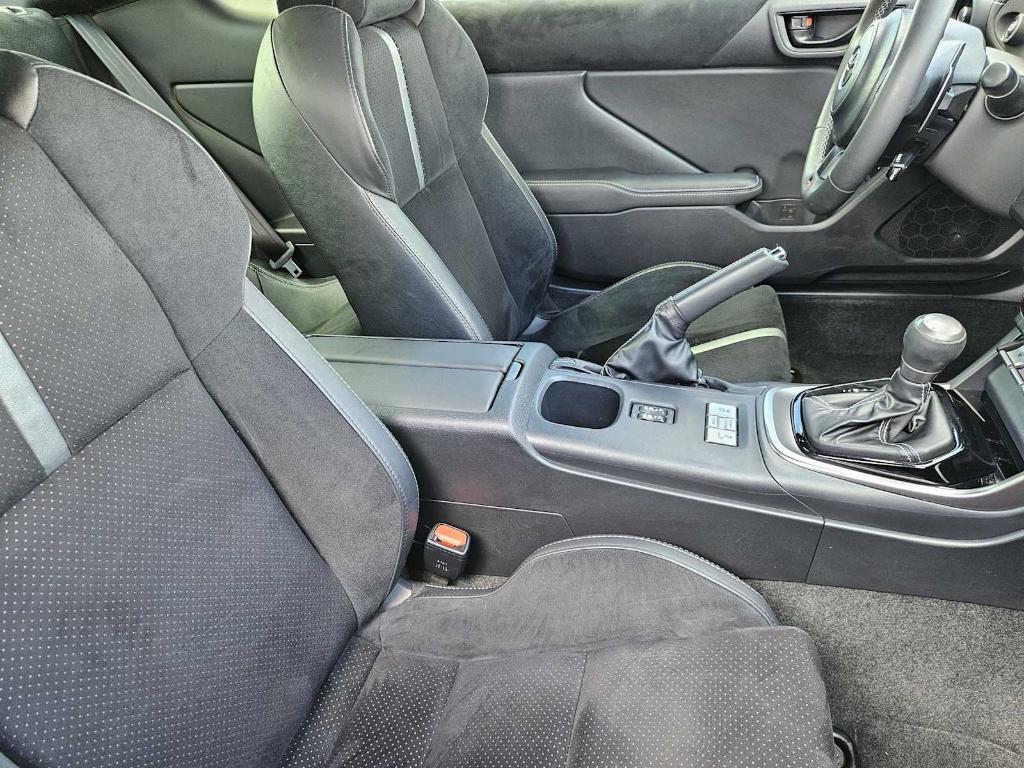used 2023 Toyota GR86 car, priced at $30,670